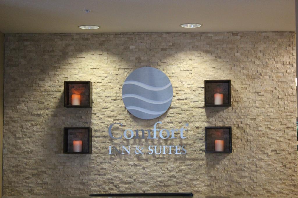 Comfort Inn & Suites Edmonton International Airport Nisku Dış mekan fotoğraf