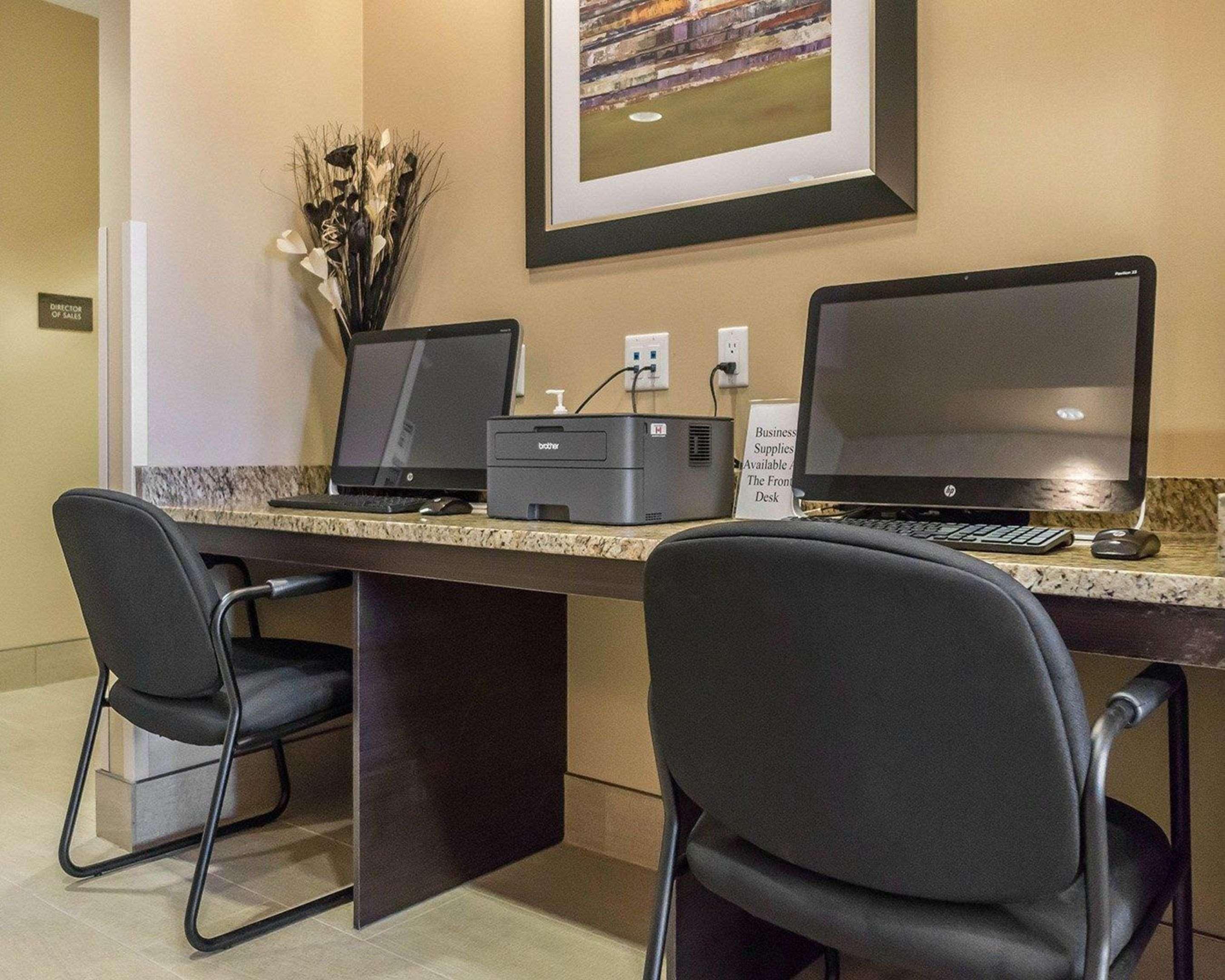 Comfort Inn & Suites Edmonton International Airport Nisku Dış mekan fotoğraf