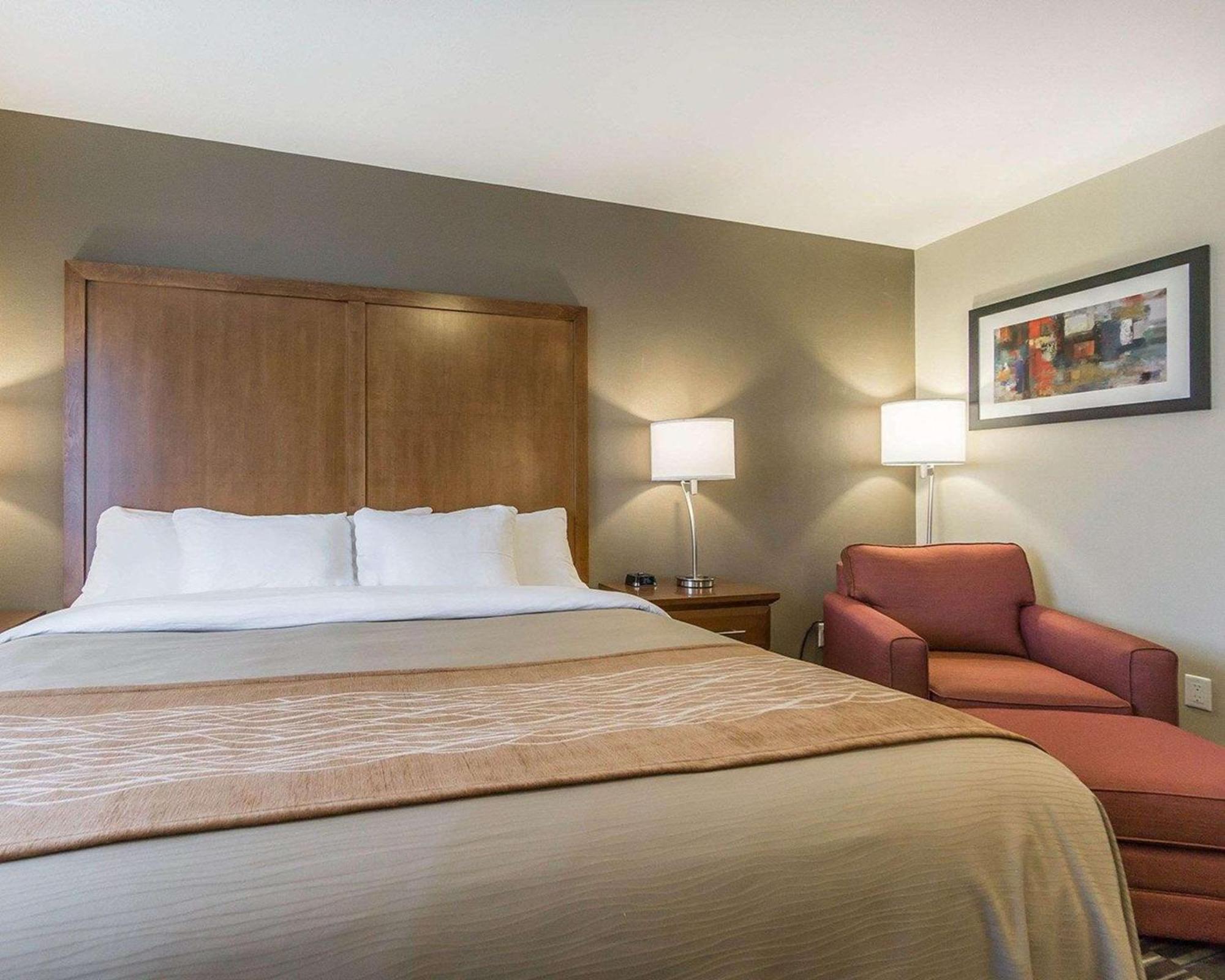 Comfort Inn & Suites Edmonton International Airport Nisku Dış mekan fotoğraf
