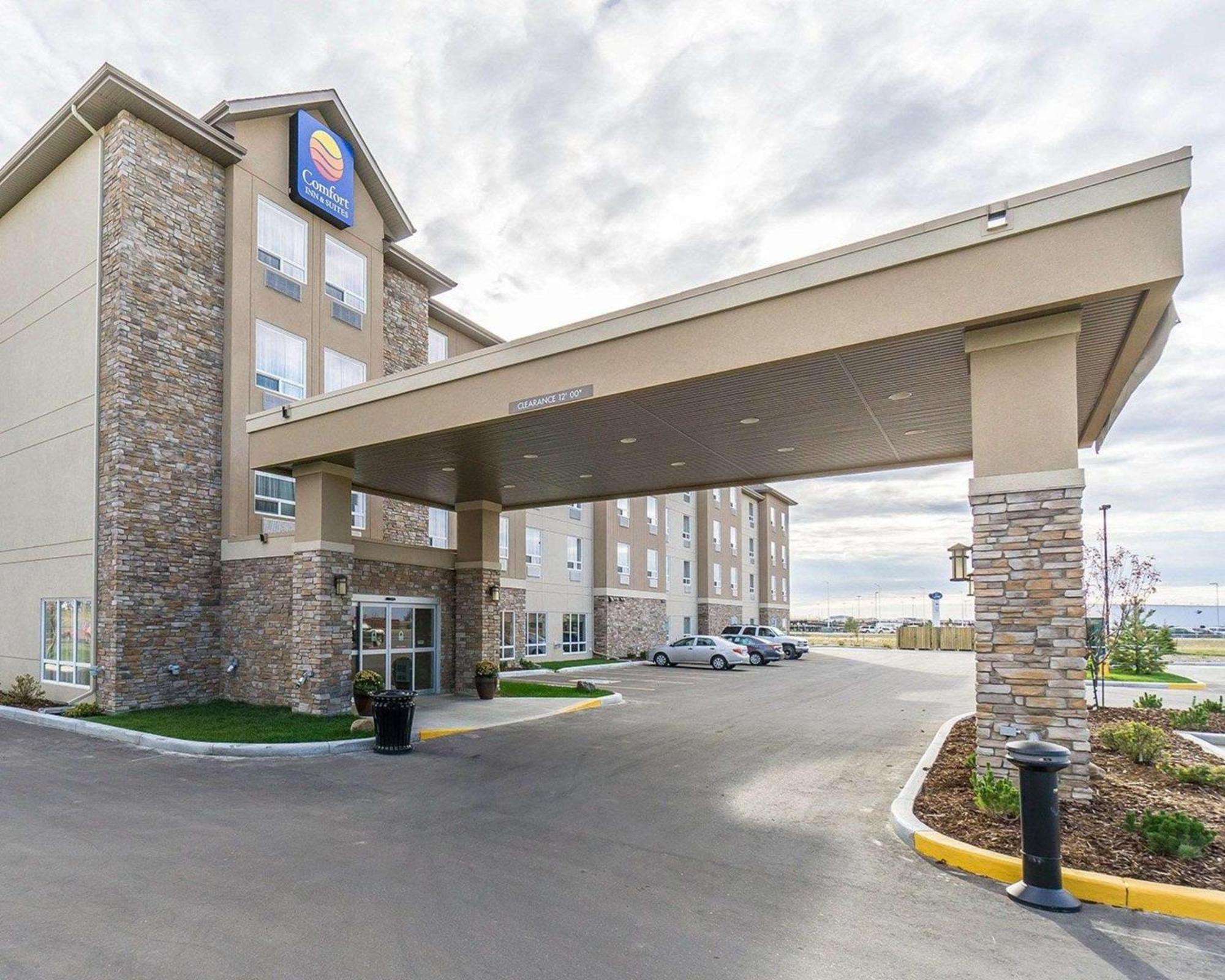Comfort Inn & Suites Edmonton International Airport Nisku Dış mekan fotoğraf