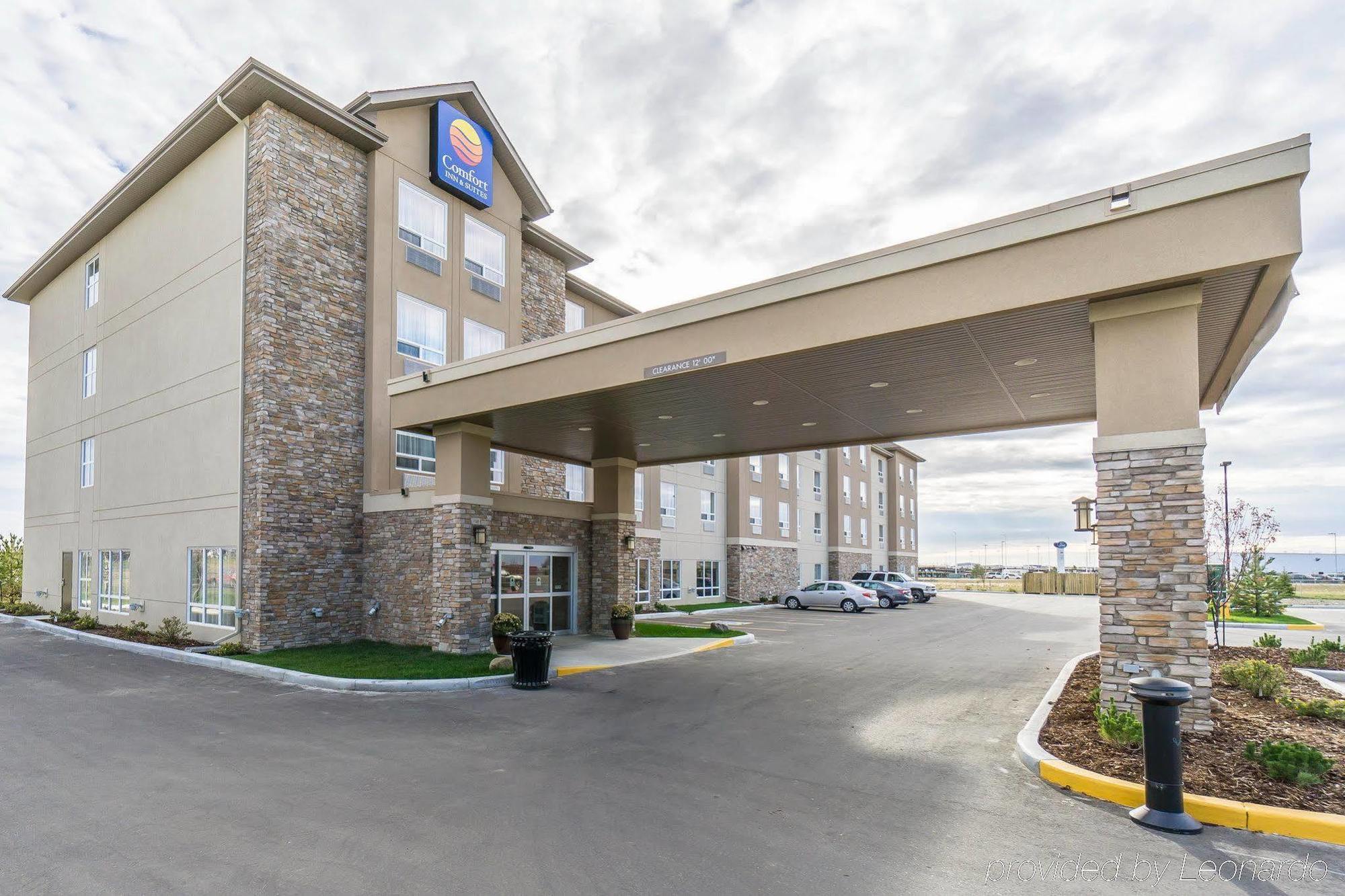 Comfort Inn & Suites Edmonton International Airport Nisku Dış mekan fotoğraf