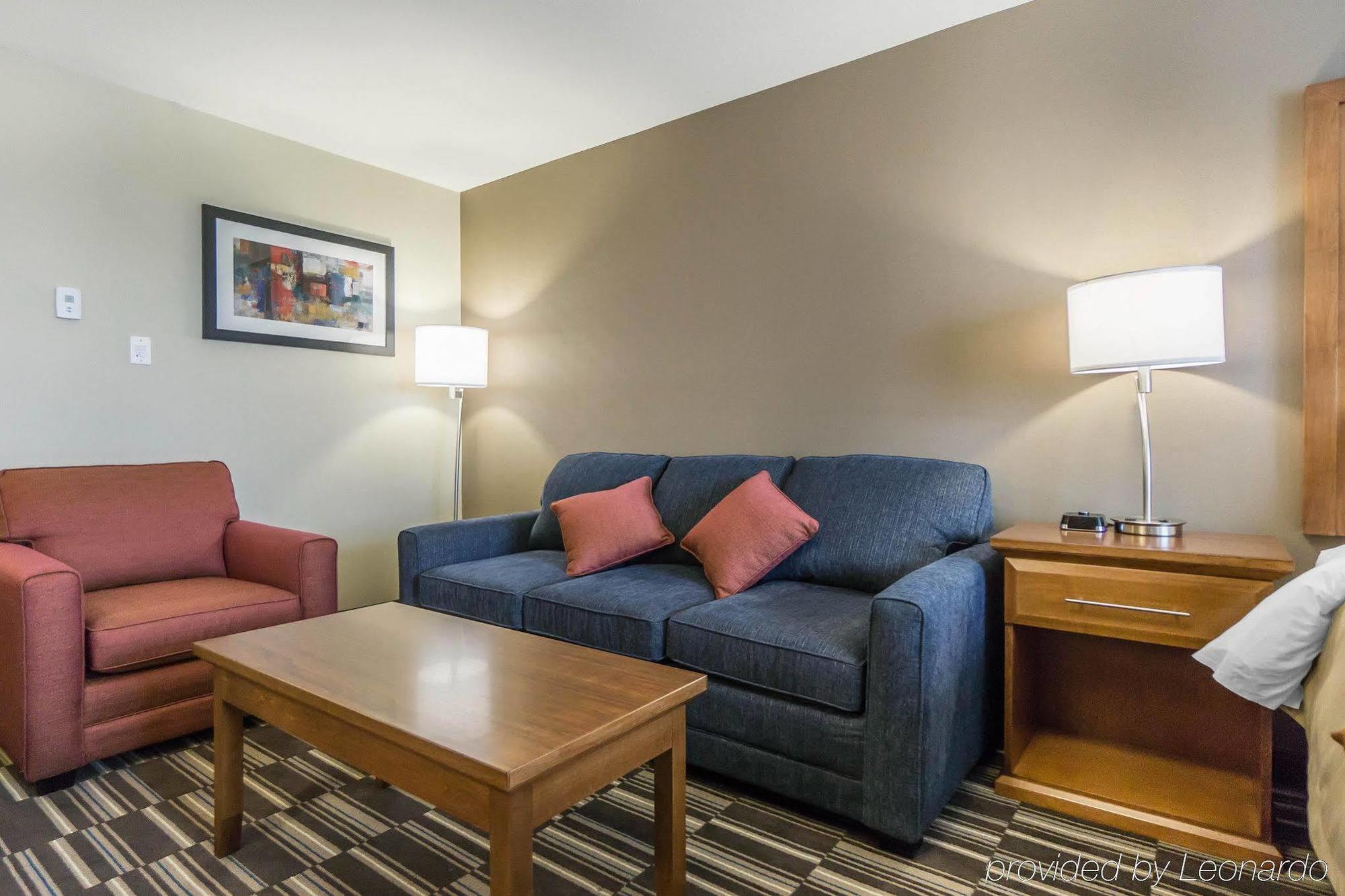 Comfort Inn & Suites Edmonton International Airport Nisku Dış mekan fotoğraf