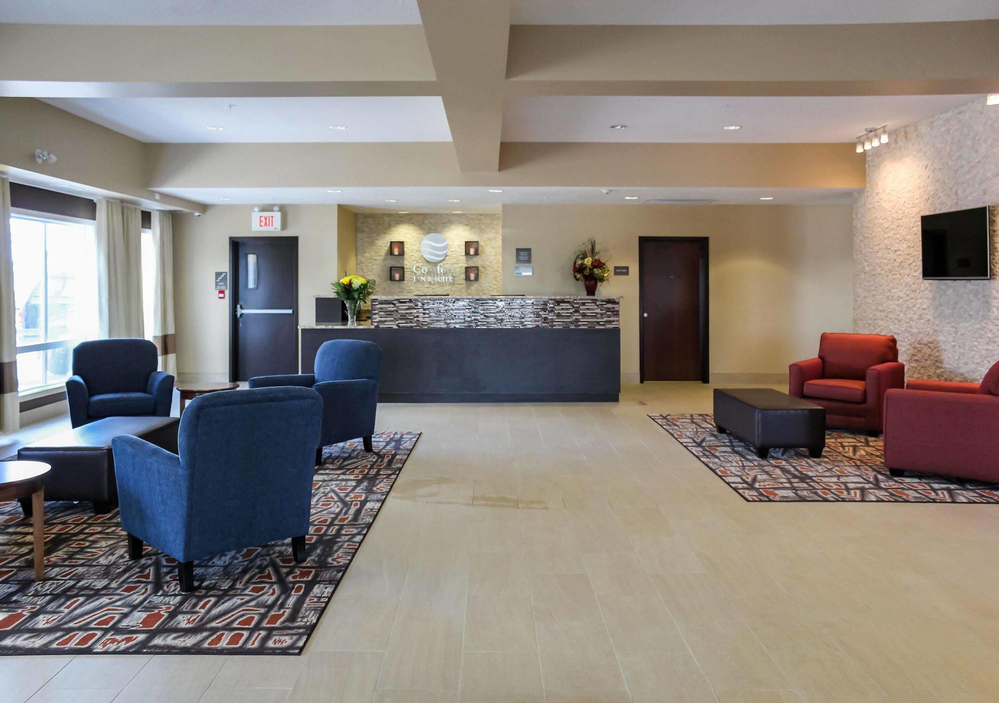 Comfort Inn & Suites Edmonton International Airport Nisku Dış mekan fotoğraf